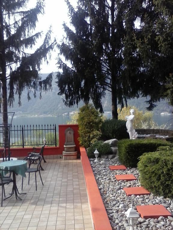 Hotel Empire Resort Исео Экстерьер фото